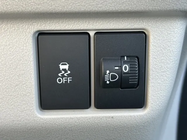 N-BOX(ホンダ)N-BOX コンフォートＰ中古車 14