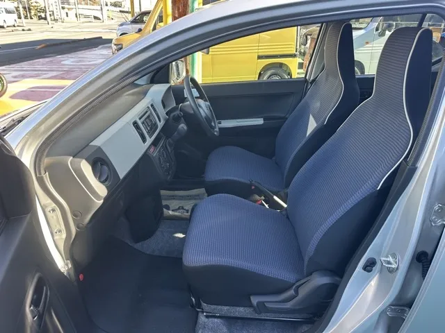 アルト(スズキ)F 5AGS 4WD中古車 3