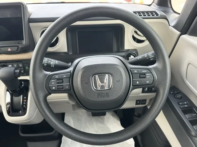 N-BOX(ホンダ)N-BOX ファッションスタイル コンフォートＰ届出済未使用車 6