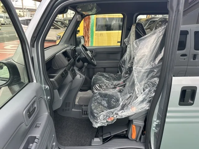 N-VAN(ホンダ)Gタイプ MT届出済未使用車 3