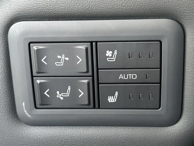 アルファード(トヨタ)Z中古車 10