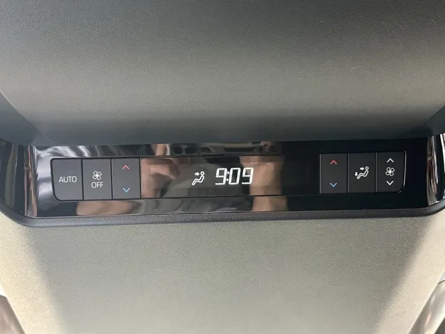 アルファード(トヨタ)Z中古車 7