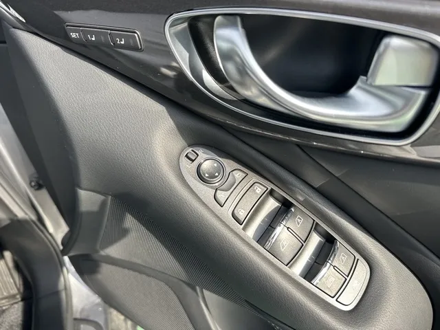 スカイライン(ニッサン)GT タイプP中古車 11