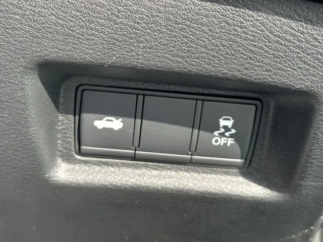 スカイライン(ニッサン)GT タイプP中古車 13