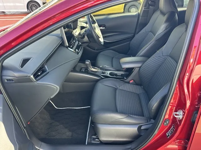 カローラ(トヨタ)ハイブリッドダブルバイビー中古車 3