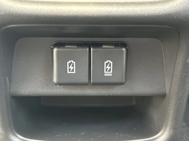 フロンクス(スズキ)ベースグレード登録済未使用車 6