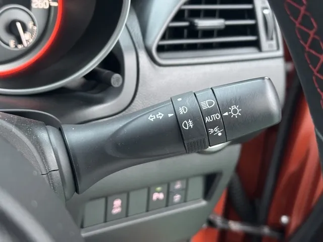 スイフト(スズキ)ベースグレード　セーフティパッケージ 全方位カメラ MT中古車 15