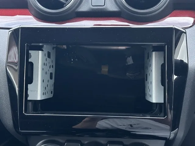 スイフト(スズキ)ベースグレード　セーフティパッケージ 全方位カメラ MT中古車 18