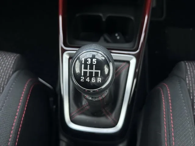 スイフト(スズキ)ベースグレード　セーフティパッケージ 全方位カメラ MT中古車 21