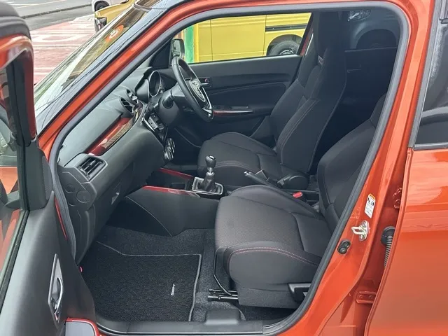 スイフト(スズキ)ベースグレード　セーフティパッケージ 全方位カメラ MT中古車 3