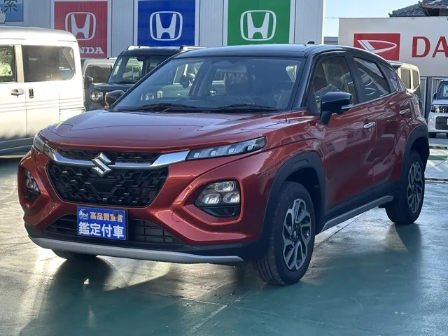 フロンクス(スズキ)ベースグレード登録済未使用車 1