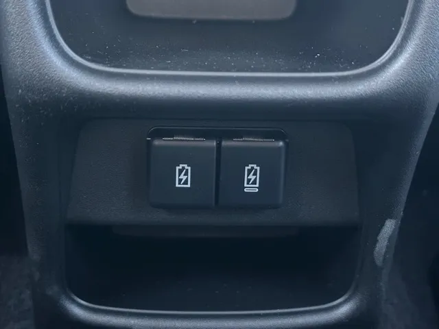 フロンクス(スズキ)ベースグレード登録済未使用車 7