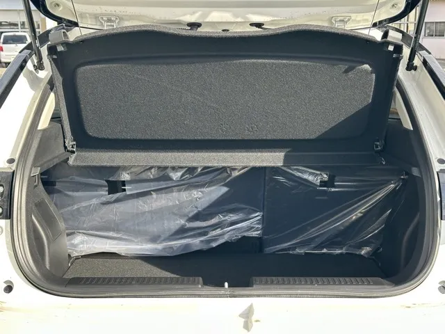 フロンクス(スズキ)ベースグレード登録済未使用車 9