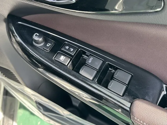 フロンクス(スズキ)ベースグレード登録済未使用車 15