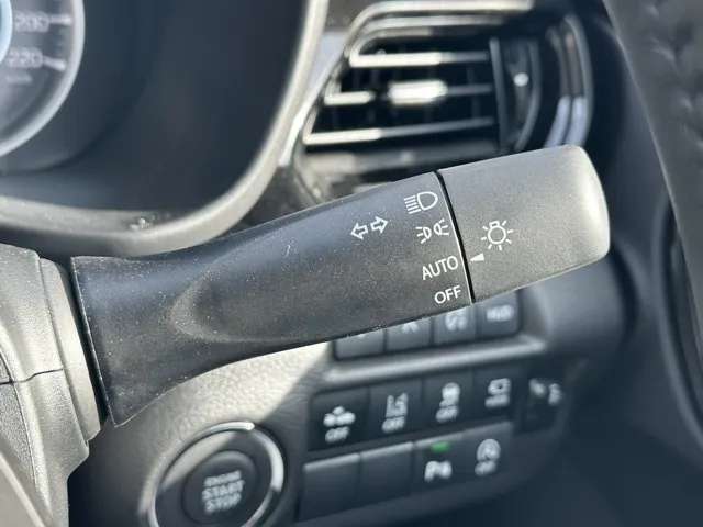 フロンクス(スズキ)ベースグレード登録済未使用車 17