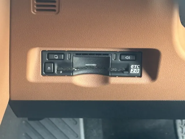 ヴェルファイア(トヨタ)Z プレミア中古車 17