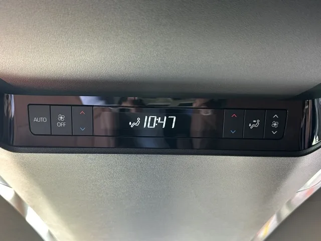 ヴェルファイア(トヨタ)Z プレミア中古車 9