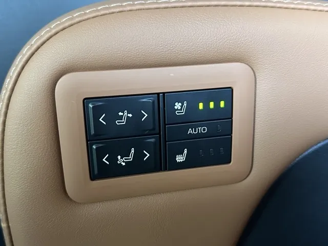 ヴェルファイア(トヨタ)Z プレミア中古車 8