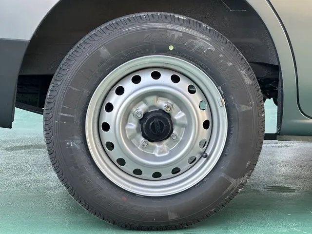 バネット(ニッサン)DX 2人乗登録済未使用車 10