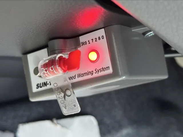 バネット(ニッサン)DX 2人乗登録済未使用車 22