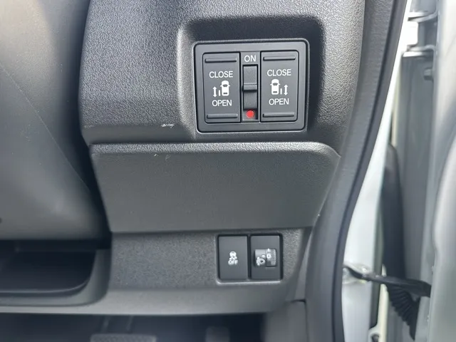 N-BOX(ホンダ)N-BOXカスタム 両側PSD届出済未使用車 15