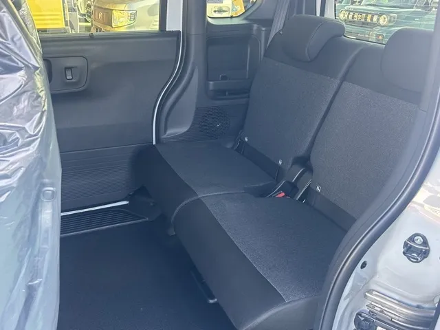 N-BOX(ホンダ)N-BOXカスタム 両側PSD届出済未使用車 4