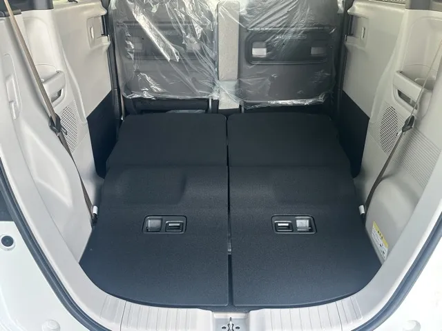 N-BOX(ホンダ)N-BOX コンフォートＰ届出済未使用車 10