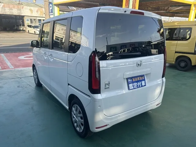 N-BOX(ホンダ)N-BOX コンフォートＰ届出済未使用車 2