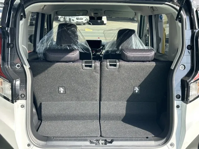 ムーヴ(ダイハツ)RS届出済未使用車 9