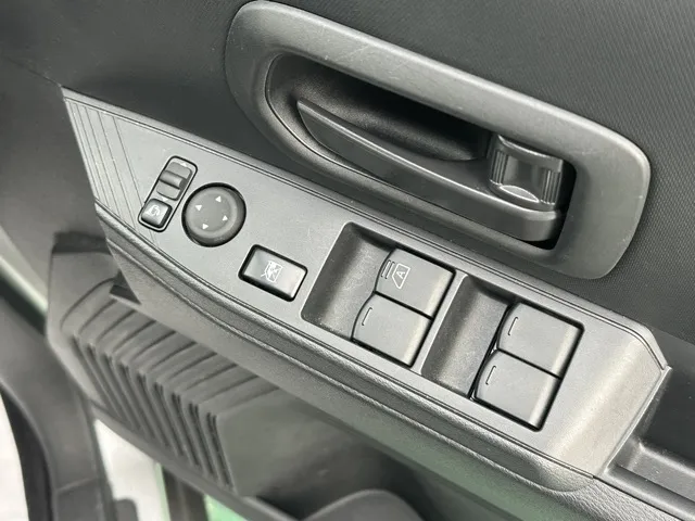 サクラ(ニッサン)S中古車 13