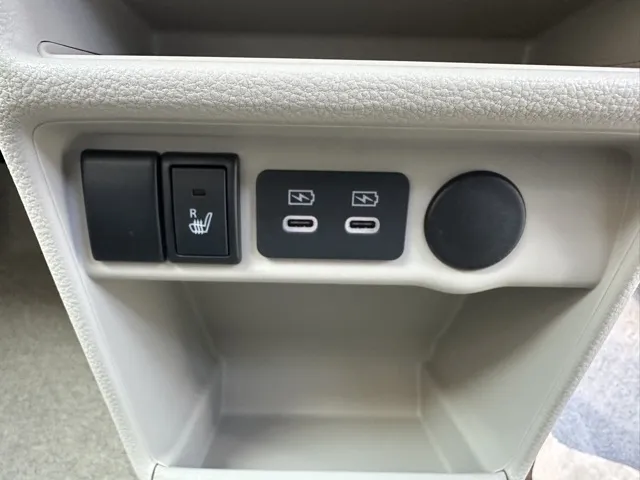 ラパン(スズキ)ハイブリッドL届出済未使用車 19