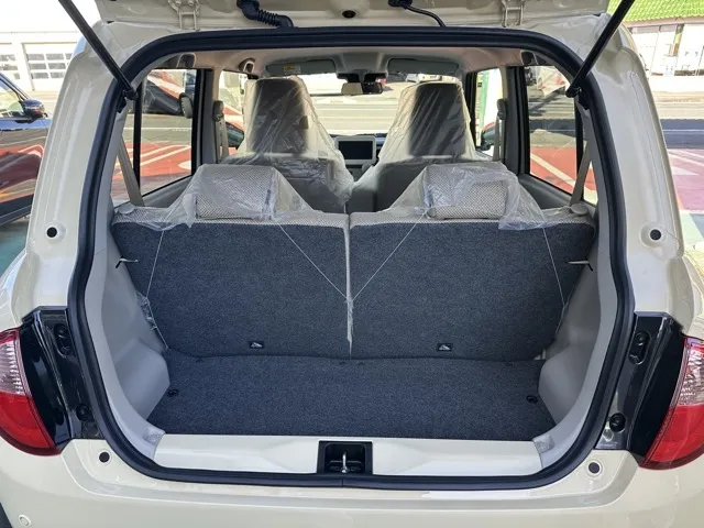 ラパン(スズキ)ハイブリッドL届出済未使用車 7