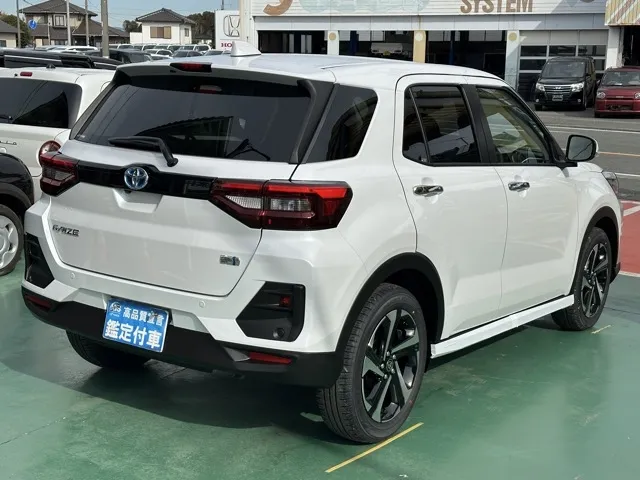 ライズ(トヨタ)ハイブリッドＺ　ナビレディ新車見本展示無 10