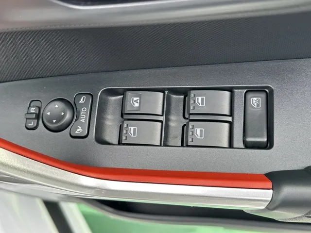 ライズ(トヨタ)ハイブリッドＺ　ナビレディ新車見本展示無 12