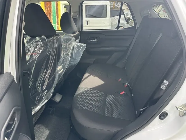 ライズ(トヨタ)ハイブリッドＺ　ナビレディ新車見本展示無 4