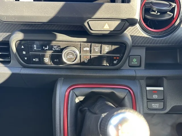 N-ONE(ホンダ)ＲＳ ６ＭＴ届出済未使用車 17