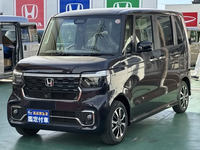 N-BOX(ホンダ)N-BOXカスタム コーディネートスタイル届出済未使用車 1