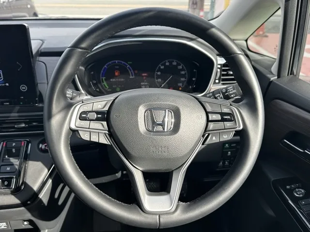 オデッセイ(ホンダ)e：HEV アブソルート EX中古車 7
