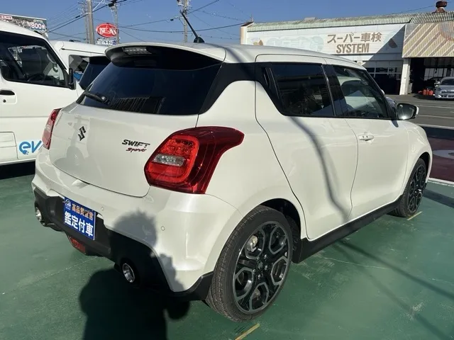 スイフト(スズキ)ベースグレード　セーフティサポート MT登録済未使用車 9