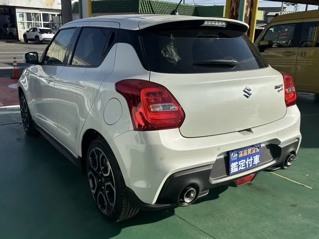 スイフト(スズキ)ベースグレード　セーフティサポート MT登録済未使用車 2