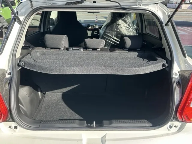 スイフト(スズキ)ベースグレード　セーフティサポート MT登録済未使用車 7