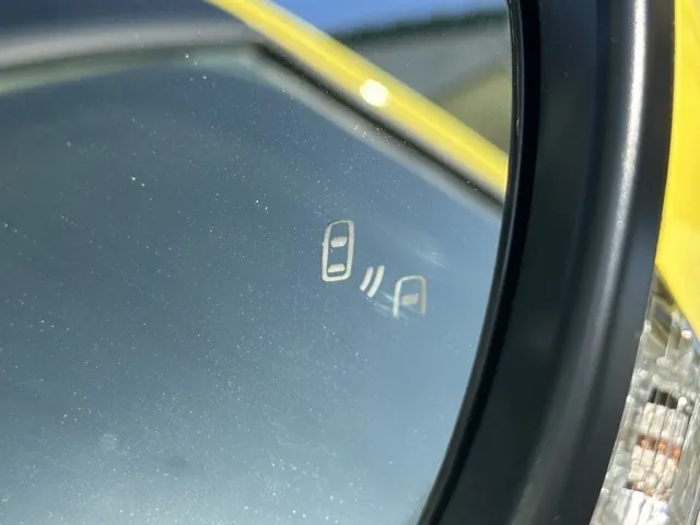 スイフト(スズキ)ベースグレード　セーフティサポート MT登録済未使用車 11