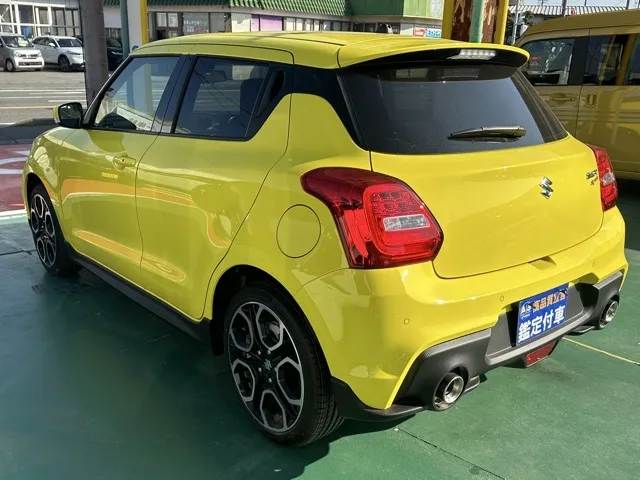 スイフト(スズキ)ベースグレード　セーフティサポート MT登録済未使用車 2