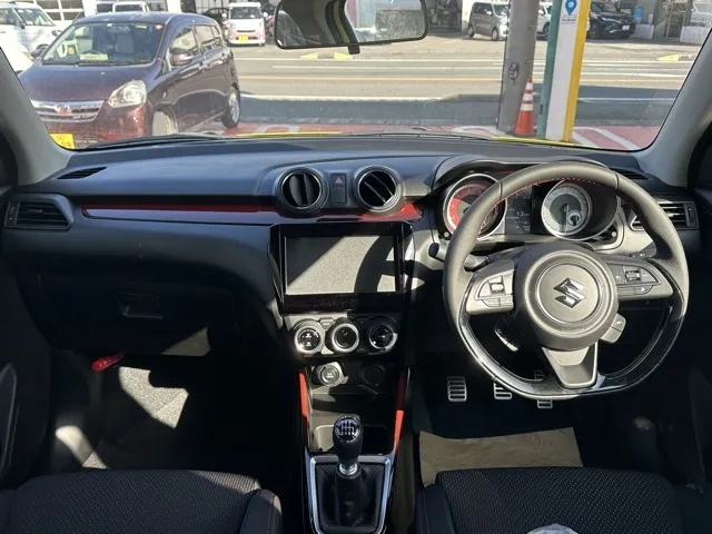 スイフト(スズキ)ベースグレード　セーフティサポート MT登録済未使用車 5
