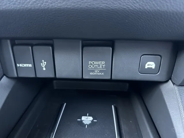 オデッセイ(ホンダ)e：HEV アブソルート EXブラックエディション 7人中古車 26