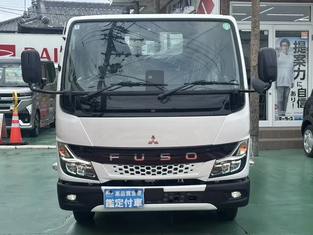 キャンター(三菱)全低床 平ボディ ２ｔレンタ登録済未使用車 25