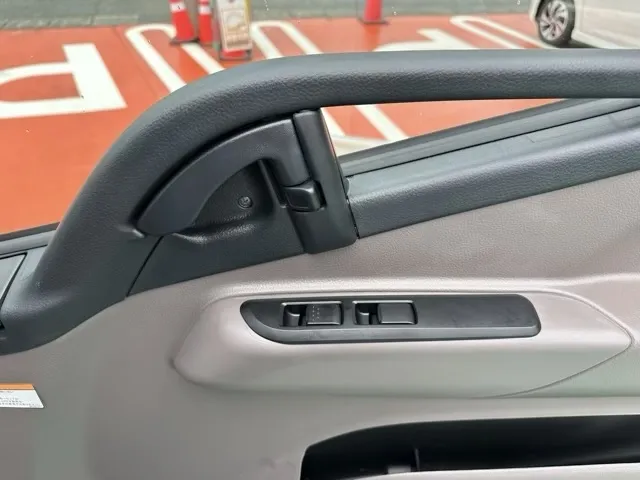 キャンター(三菱)Wキャブ　２ｔ　５ＭＴレンタ登録済未使用車 16