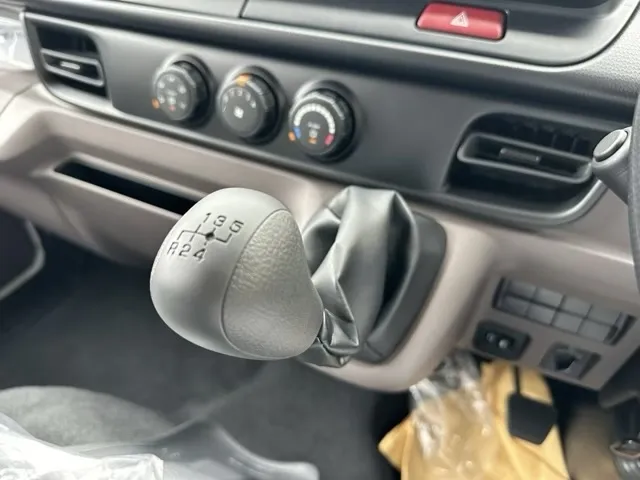 キャンター(三菱)Wキャブ　２ｔ　５ＭＴレンタ登録済未使用車 20