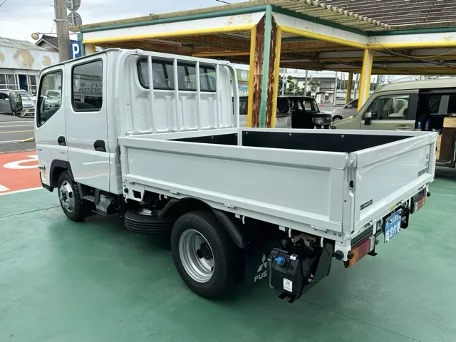 キャンター(三菱)Wキャブ　２ｔ　５ＭＴレンタ登録済未使用車 2