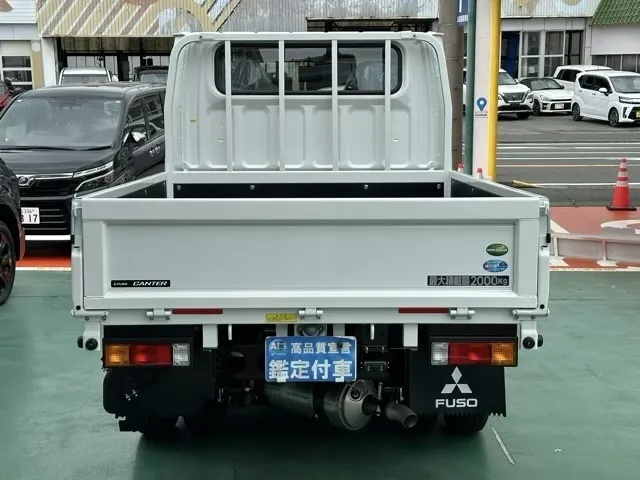 キャンター(三菱)Wキャブ　２ｔ　５ＭＴレンタ登録済未使用車 8